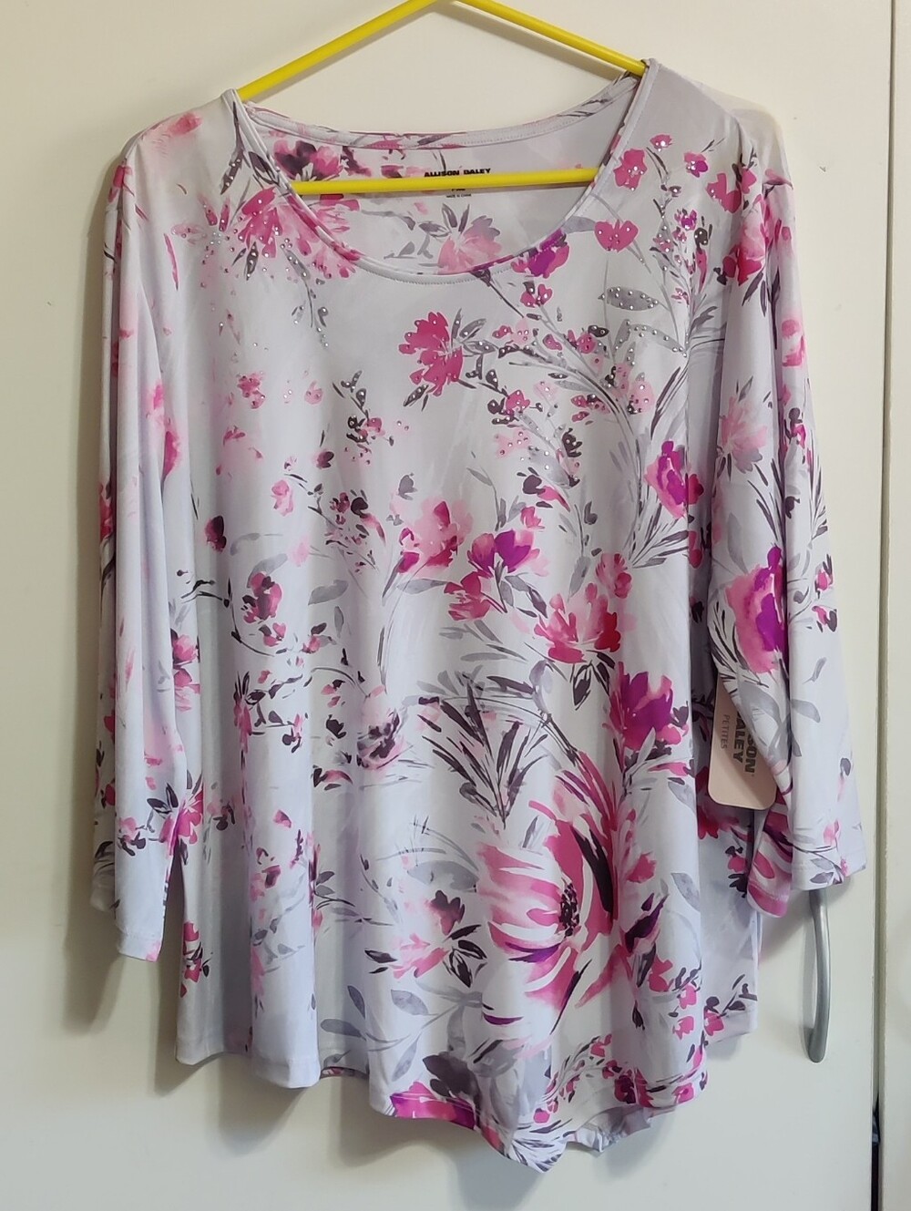Allison Daley Pink Floral Round Neck Top